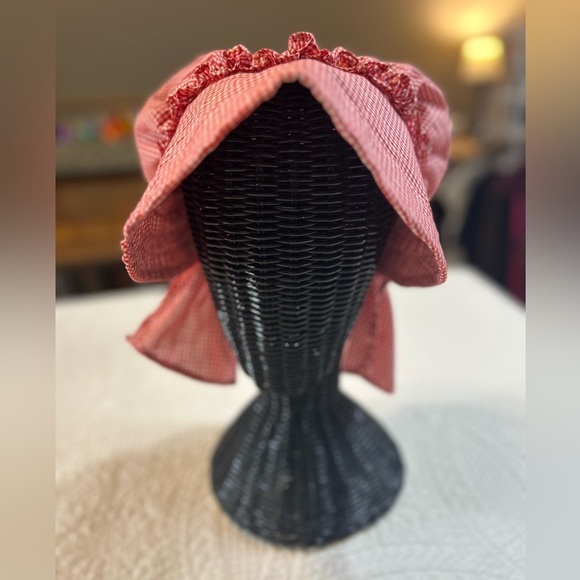 Cottage Core Red and White Gingham Bonnet. Twee. - Picture 4 of 5